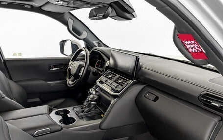 Toyota Land Cruiser, 2021 год, 10 550 000 рублей, 11 фотография