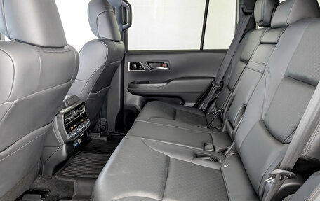 Toyota Land Cruiser, 2021 год, 10 550 000 рублей, 12 фотография