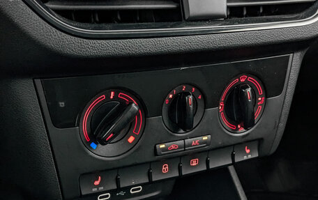 Volkswagen Polo VI (EU Market), 2021 год, 1 650 000 рублей, 21 фотография