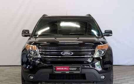 Ford Explorer VI, 2013 год, 1 750 000 рублей, 2 фотография