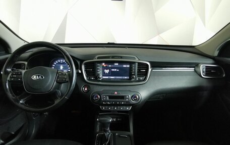KIA Sorento III Prime рестайлинг, 2018 год, 1 995 000 рублей, 10 фотография