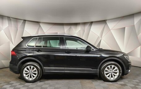 Volkswagen Tiguan II, 2017 год, 2 195 000 рублей, 6 фотография