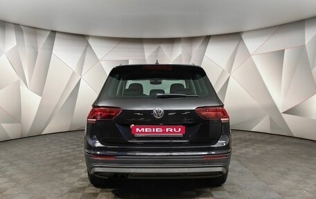 Volkswagen Tiguan II, 2017 год, 2 195 000 рублей, 8 фотография