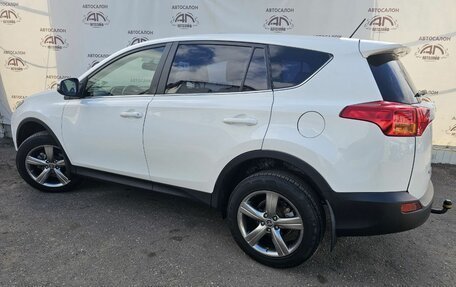 Toyota RAV4, 2014 год, 1 799 000 рублей, 3 фотография