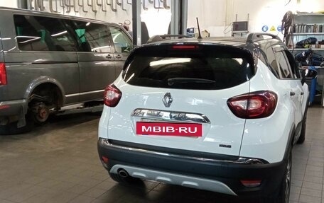 Renault Kaptur I рестайлинг, 2018 год, 1 550 000 рублей, 3 фотография