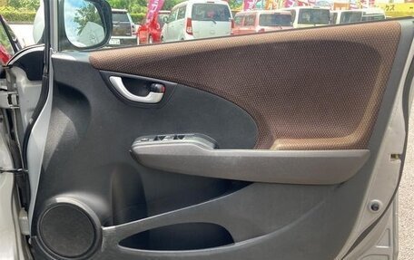 Honda Fit Shuttle I рестайлинг, 2012 год, 693 000 рублей, 12 фотография