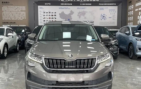 Skoda Kodiaq I, 2020 год, 2 800 000 рублей, 2 фотография