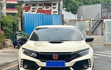 Honda Civic Type R IX, 2017 год, 5 600 000 рублей, 2 фотография