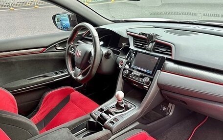 Honda Civic Type R IX, 2017 год, 5 600 000 рублей, 7 фотография