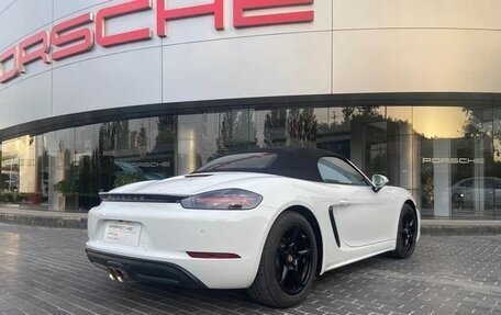 Porsche Boxster, 2021 год, 5 300 000 рублей, 2 фотография