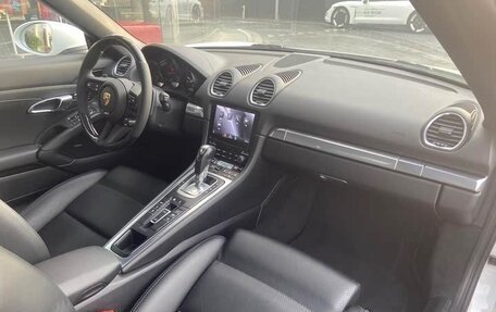Porsche Boxster, 2021 год, 5 300 000 рублей, 10 фотография