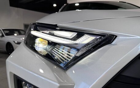 Toyota RAV4, 2024 год, 3 400 000 рублей, 31 фотография