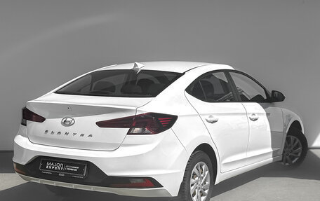Hyundai Elantra VI рестайлинг, 2019 год, 1 750 000 рублей, 5 фотография