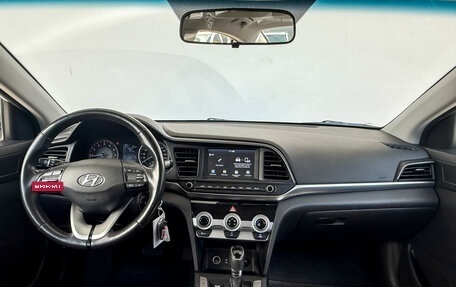 Hyundai Elantra VI рестайлинг, 2019 год, 1 750 000 рублей, 14 фотография