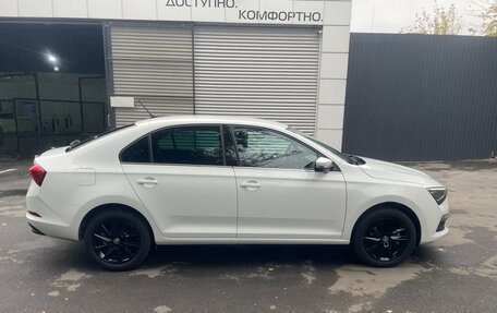 Skoda Rapid II, 2021 год, 1 920 000 рублей, 4 фотография