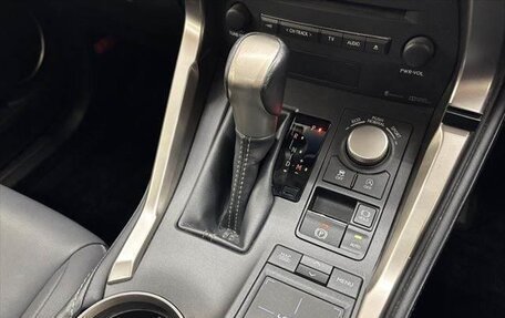 Lexus NX I, 2015 год, 2 200 000 рублей, 14 фотография