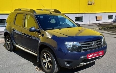 Renault Duster I рестайлинг, 2014 год, 919 000 рублей, 3 фотография