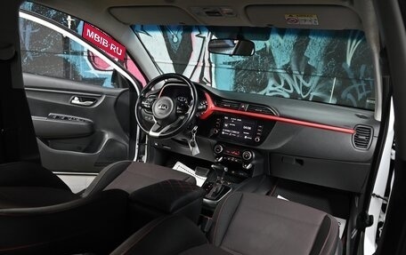 KIA Rio IV, 2021 год, 1 545 000 рублей, 13 фотография
