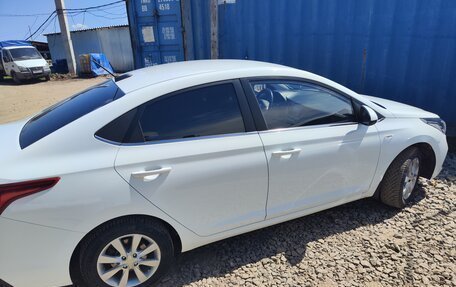Hyundai Solaris II рестайлинг, 2019 год, 1 450 000 рублей, 2 фотография