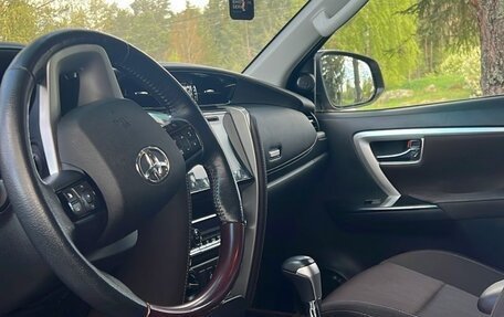 Toyota Fortuner II, 2019 год, 3 550 000 рублей, 13 фотография