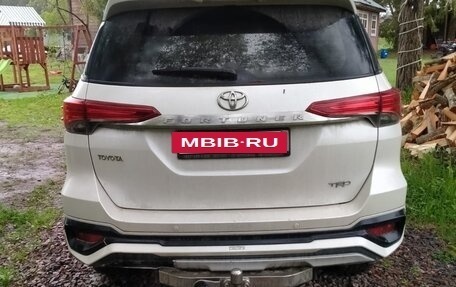 Toyota Fortuner II, 2019 год, 3 550 000 рублей, 10 фотография