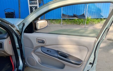 Nissan Almera, 2002 год, 209 999 рублей, 10 фотография