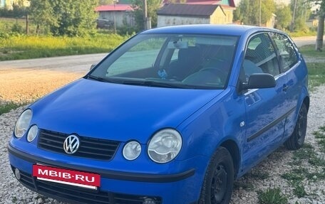 Volkswagen Polo IV рестайлинг, 2002 год, 365 000 рублей, 2 фотография