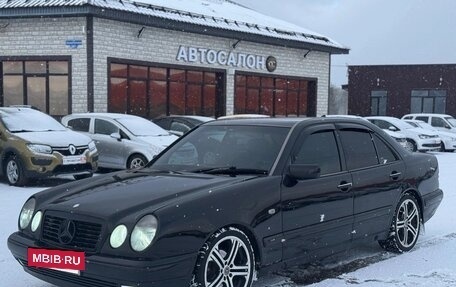 Mercedes-Benz E-Класс, 1998 год, 550 000 рублей, 9 фотография