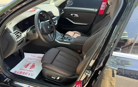 BMW 3 серия, 2021 год, 3 000 000 рублей, 14 фотография