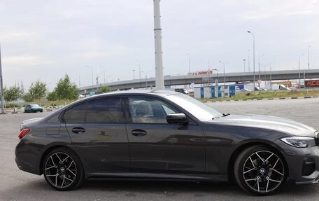 BMW 3 серия, 2019 год, 4 500 000 рублей, 13 фотография