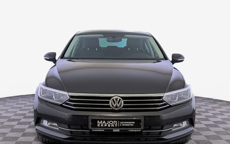 Volkswagen Passat B8 рестайлинг, 2019 год, 2 690 000 рублей, 2 фотография