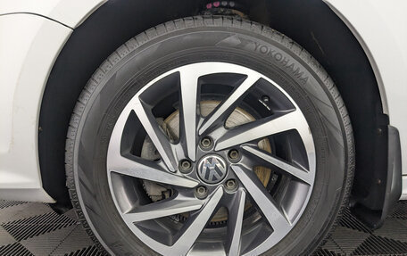 Volkswagen Jetta VI, 2017 год, 1 445 000 рублей, 12 фотография
