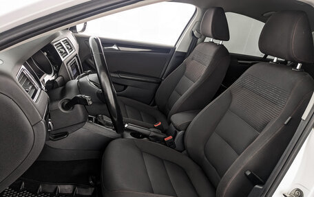 Volkswagen Jetta VI, 2017 год, 1 445 000 рублей, 20 фотография