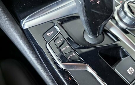 BMW 5 серия, 2017 год, 2 233 000 рублей, 12 фотография