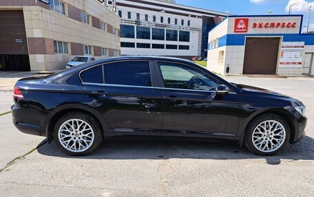 Volkswagen Passat B8 рестайлинг, 2015 год, 1 700 000 рублей, 6 фотография
