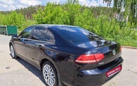 Volkswagen Passat B8 рестайлинг, 2015 год, 1 700 000 рублей, 7 фотография