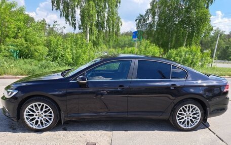 Volkswagen Passat B8 рестайлинг, 2015 год, 1 700 000 рублей, 13 фотография