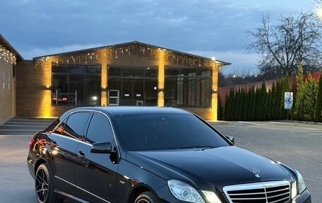 Mercedes-Benz E-Класс, 2012 год, 1 600 000 рублей, 2 фотография