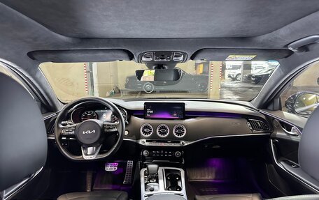 KIA Stinger I, 2023 год, 4 179 000 рублей, 9 фотография