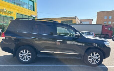 Toyota Land Cruiser 200, 2015 год, 5 400 000 рублей, 2 фотография