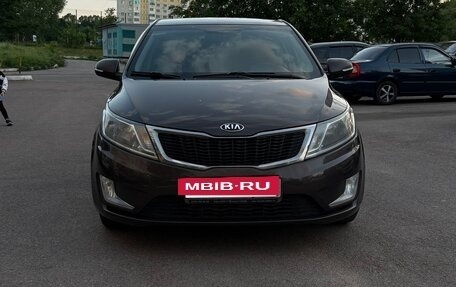 KIA Rio III рестайлинг, 2014 год, 970 000 рублей, 3 фотография