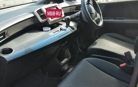 Honda Freed I, 2011 год, 1 270 000 рублей, 4 фотография