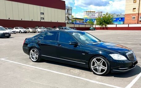 Mercedes-Benz S-Класс, 2011 год, 1 950 000 рублей, 9 фотография