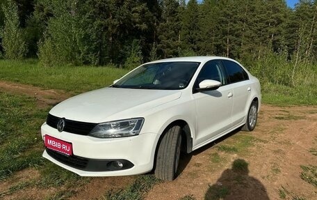 Volkswagen Jetta VI, 2012 год, 1 100 000 рублей, 1 фотография