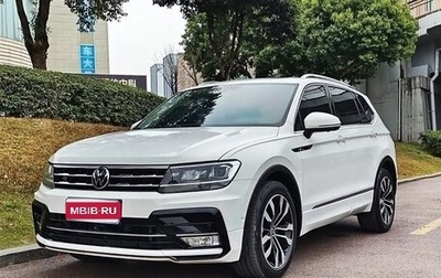 Volkswagen Tiguan II, 2021 год, 1 760 000 рублей, 1 фотография
