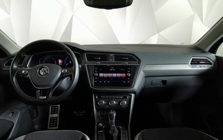 Volkswagen Tiguan II, 2020 год, 2 540 000 рублей, 10 фотография