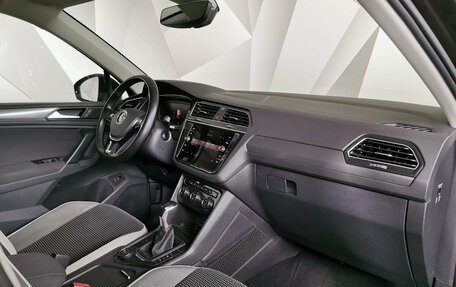 Volkswagen Tiguan II, 2020 год, 2 540 000 рублей, 9 фотография
