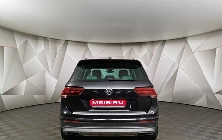 Volkswagen Tiguan II, 2020 год, 2 540 000 рублей, 8 фотография