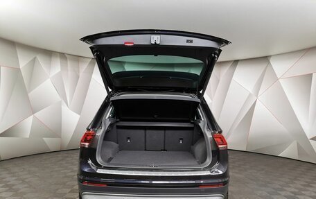 Volkswagen Tiguan II, 2020 год, 2 540 000 рублей, 19 фотография