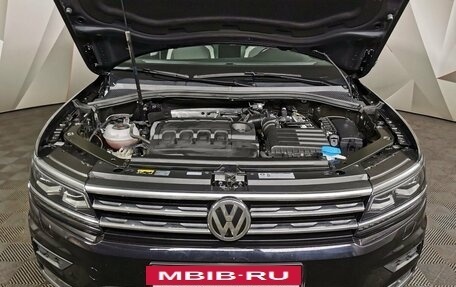 Volkswagen Tiguan II, 2020 год, 2 540 000 рублей, 18 фотография
